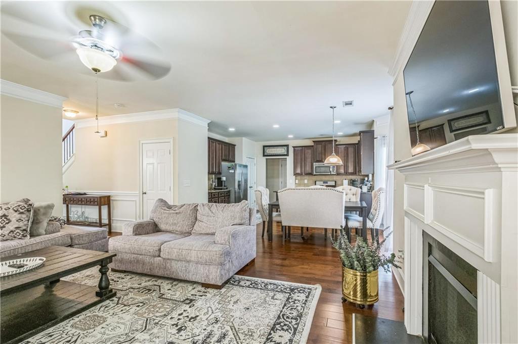 4295 Trillium Wood Trail