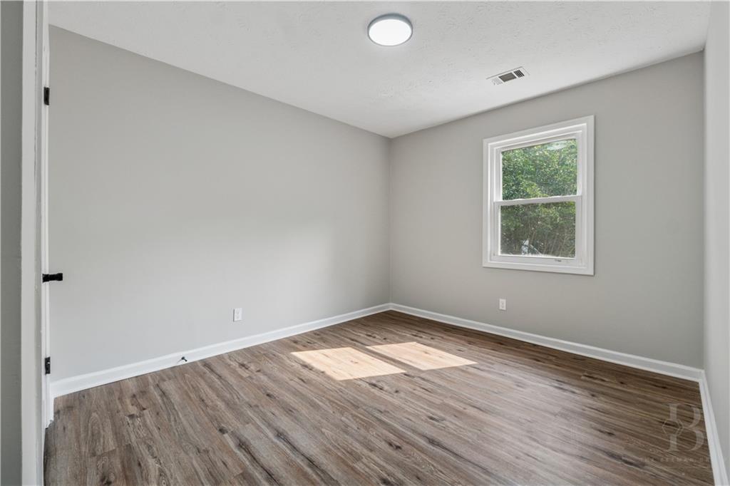 3919 Valley Brook Road, Snellville, Georgia image 14
