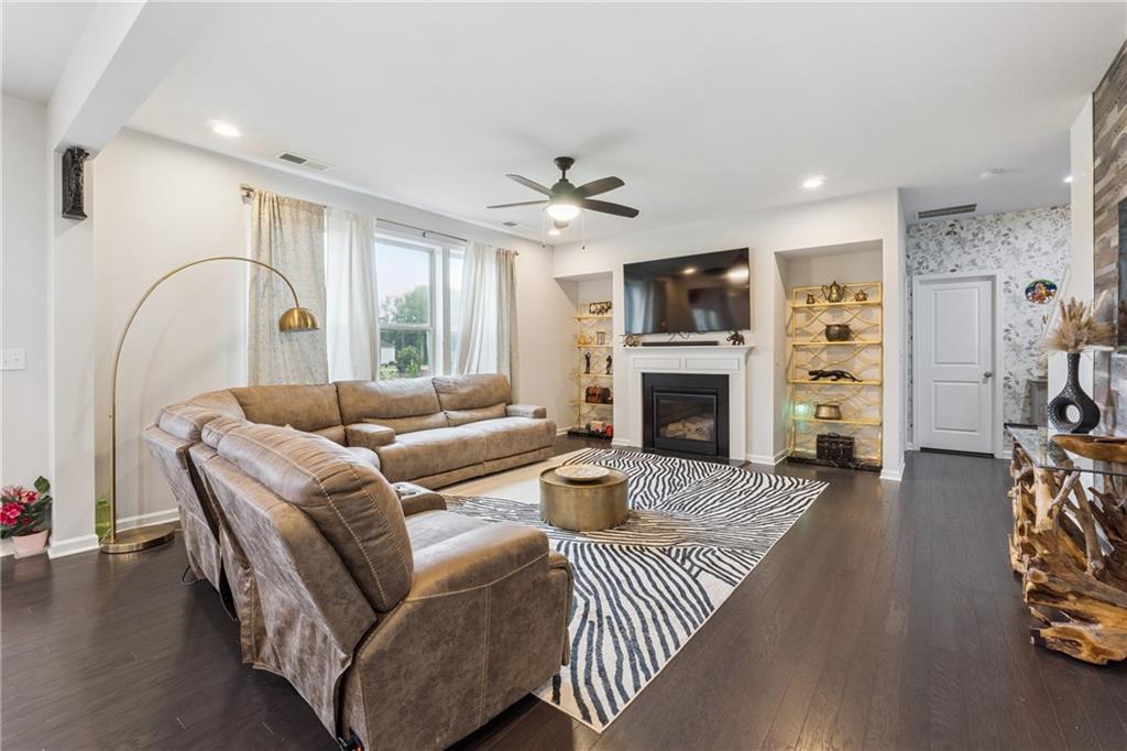3755 Gardenside Court