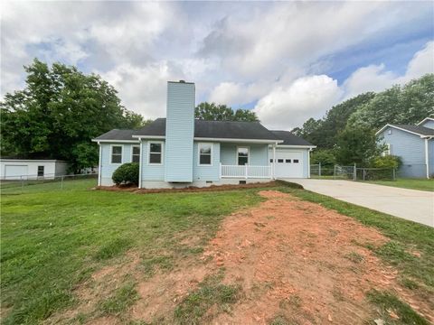 A home in Loganville