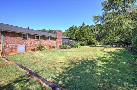 A home in Cedartown