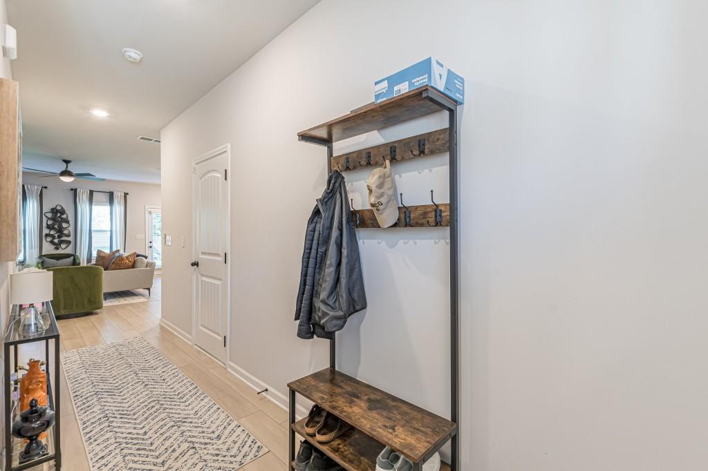 2473 Polaris Way, Atlanta, Georgia image 4