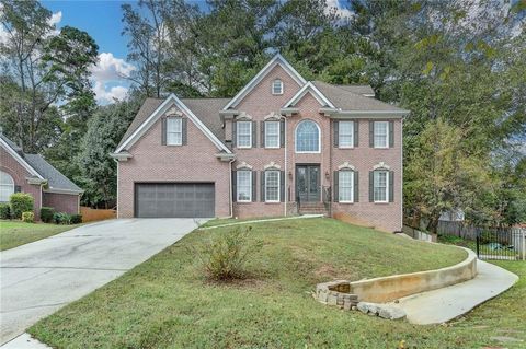 1015 Rowe Oak Circle Lawrenceville GA 30043