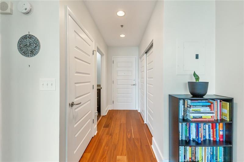 1080 Peachtree Street NE 1208