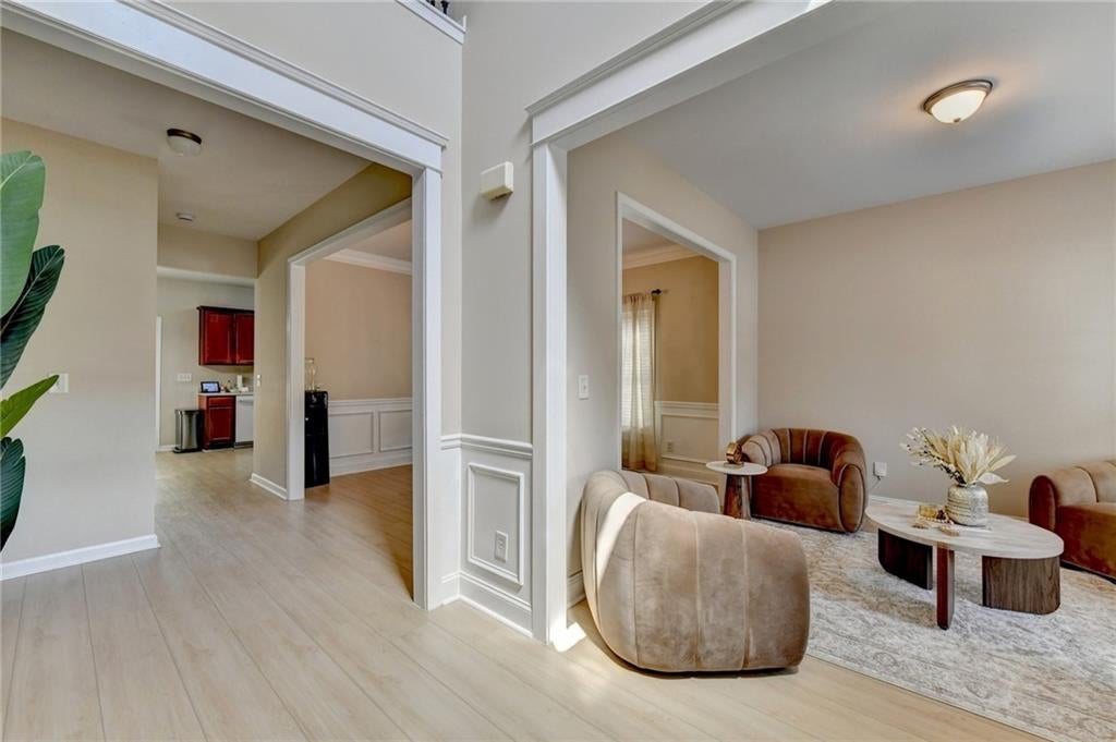 4351 Suwanee Brook Court
