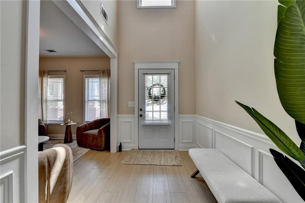4351 Suwanee Brook Court