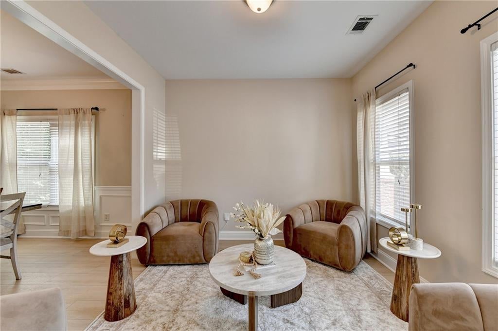 4351 Suwanee Brook Court