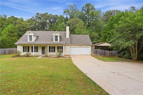 Homes For Sale - 310 Kaden Court<br/> Mcdonough, GA 30252