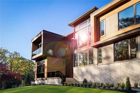 654 Longleaf Drive NE Atlanta GA 30342