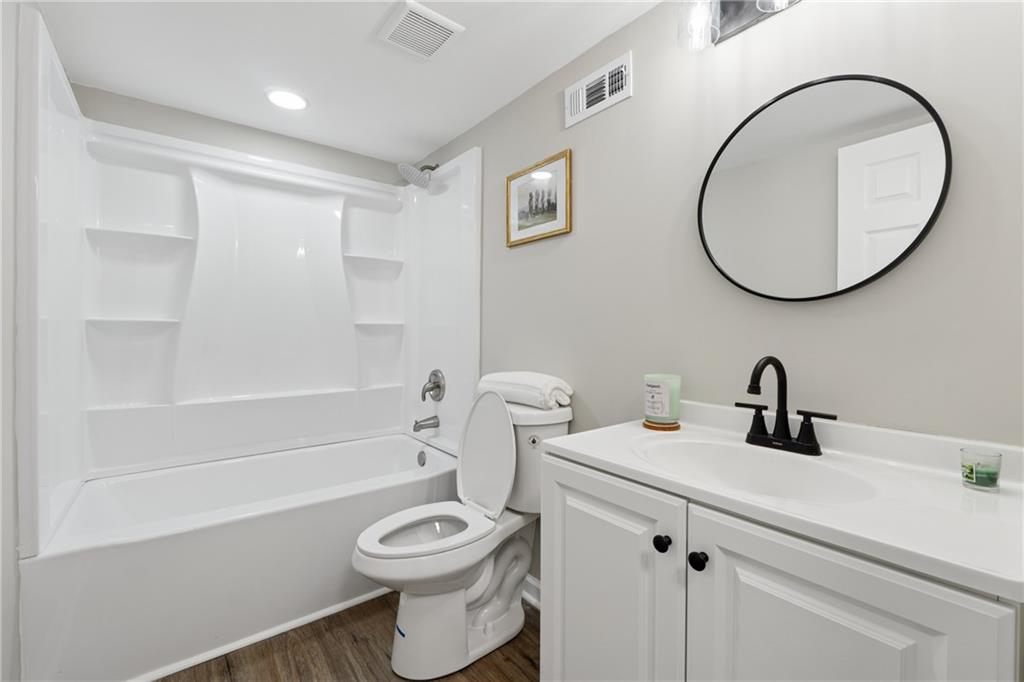 2115 Randolph Circle, Kennesaw, Georgia image 23