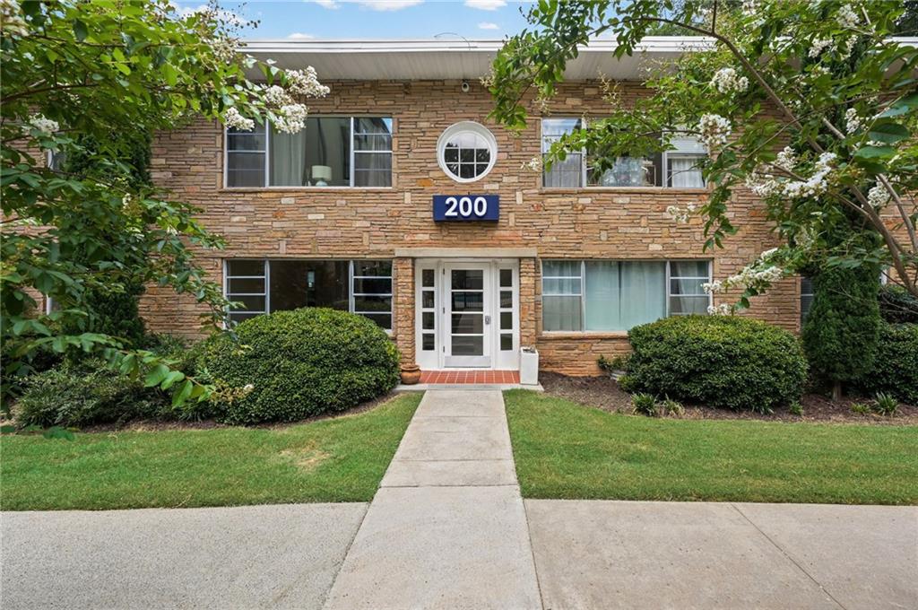 2240 Cheshire Bridge Road NE 207