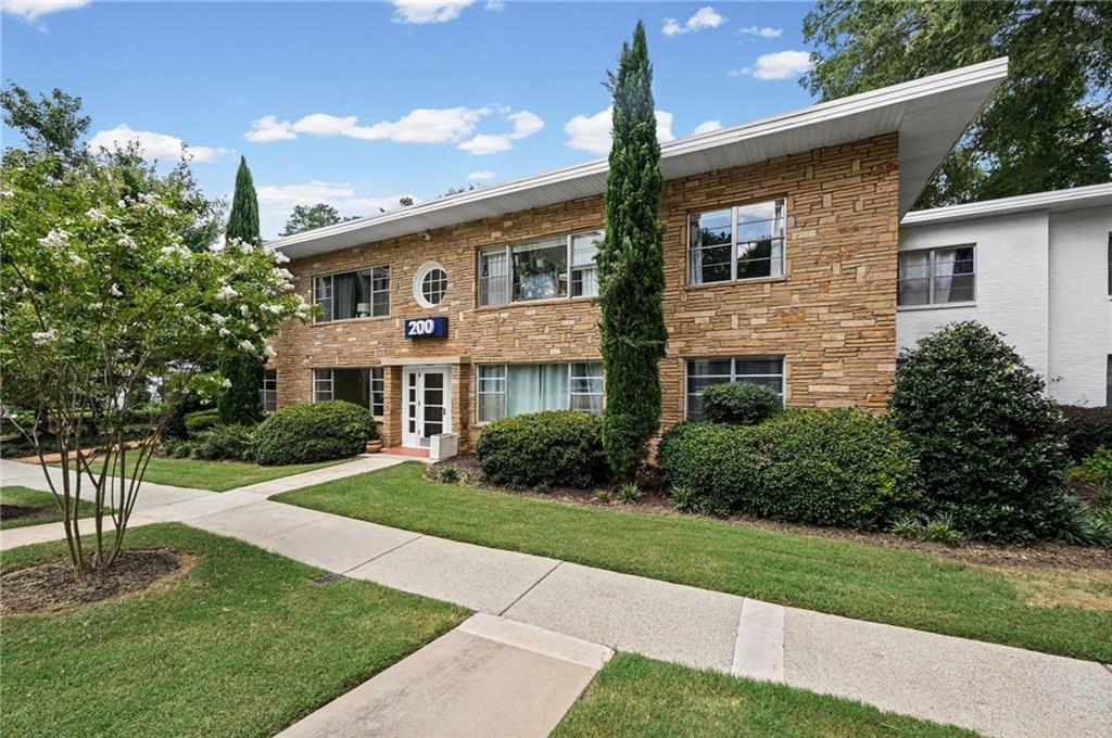 2240 Cheshire Bridge Road NE 207