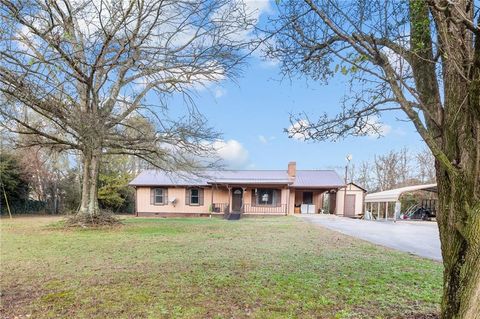 Photo of 3685 Settingdown Road, Cumming, GA 30028 (MLS # 7693109)