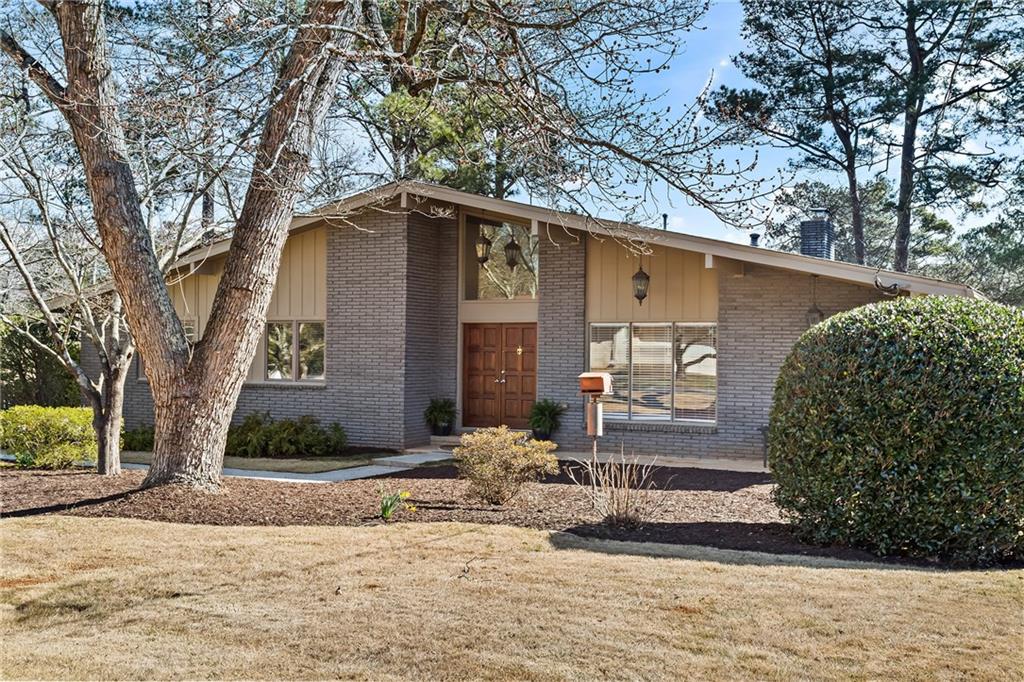 4371 Bonaparte Drive