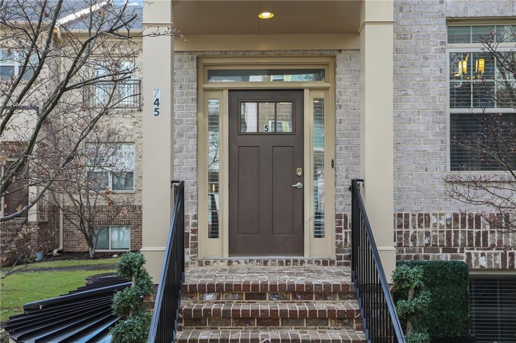 745 Fountainhead Lane NE 5