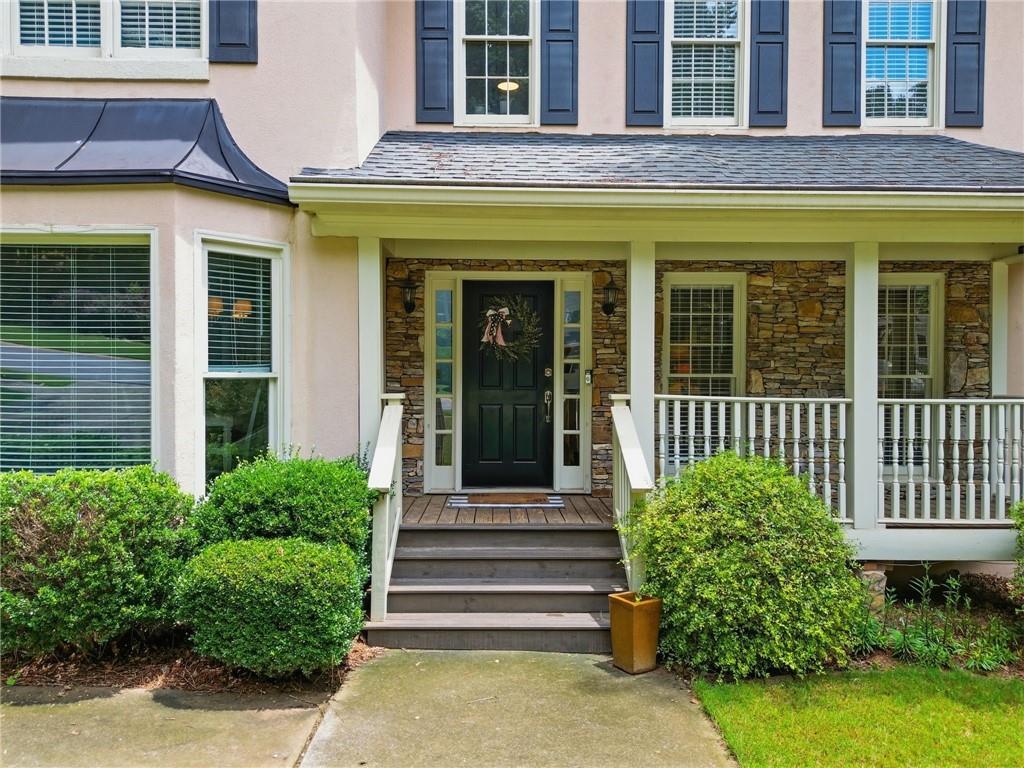 225 Colonial Drive