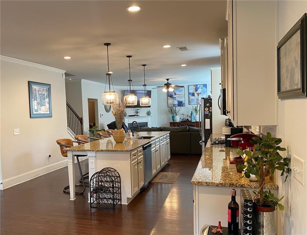 4806 RALIN Court