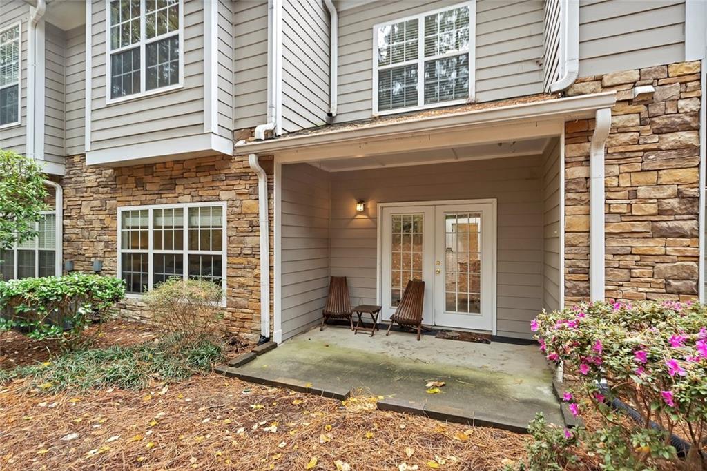 The Crossings at Towne Lake - Residential