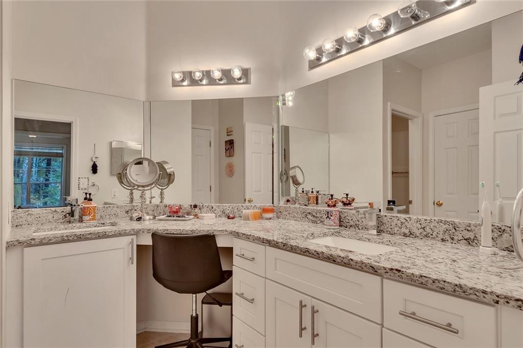 The Crossings at Towne Lake - Residential