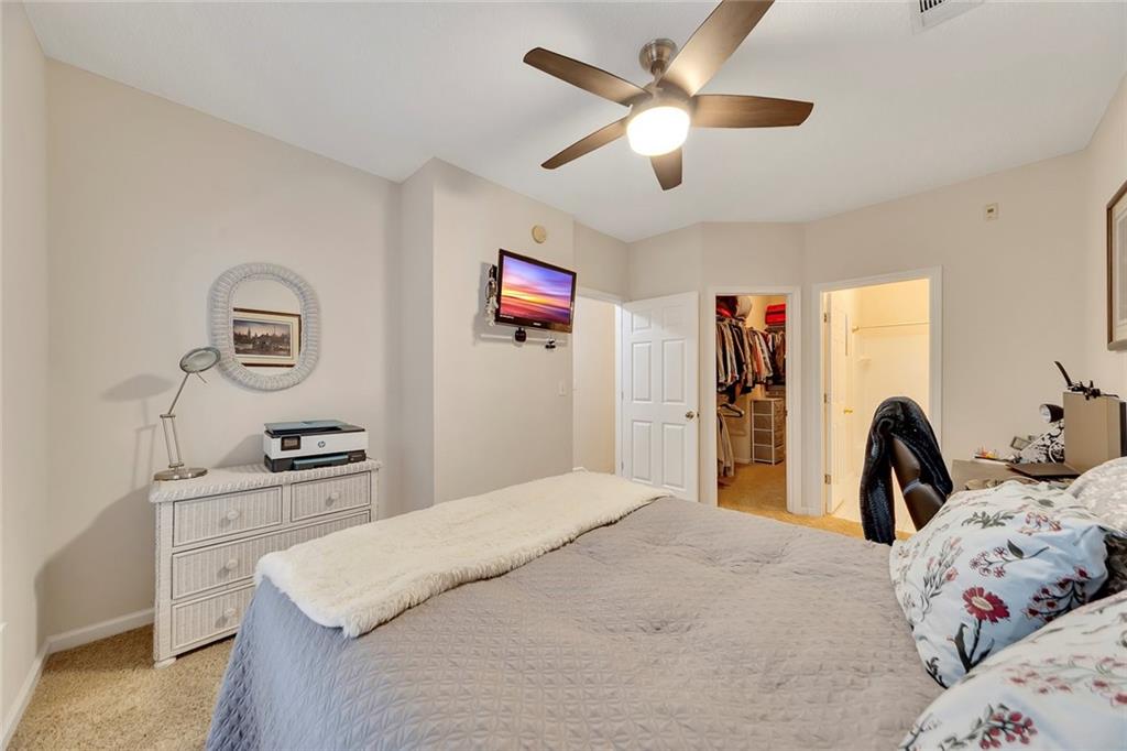 The Crossings at Towne Lake - Residential