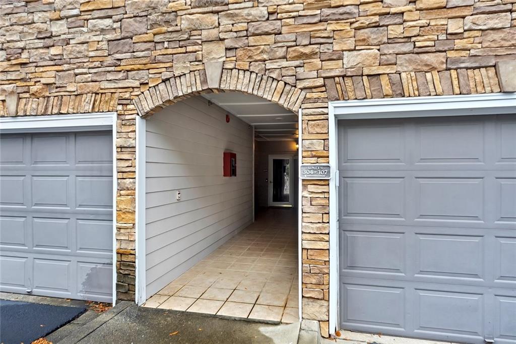 The Crossings at Towne Lake - Residential