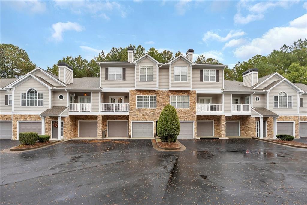 The Crossings at Towne Lake - Residential