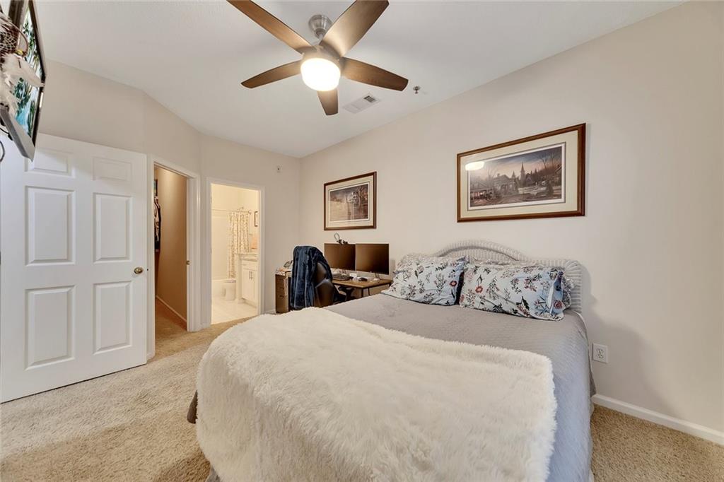 The Crossings at Towne Lake - Residential