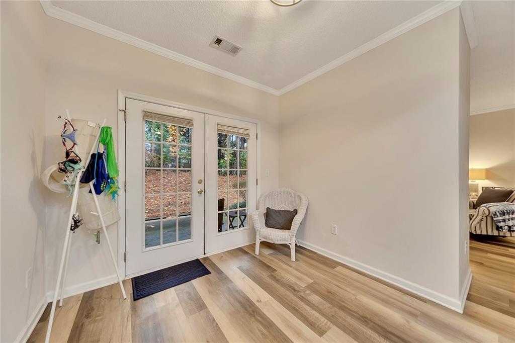 The Crossings at Towne Lake - Residential