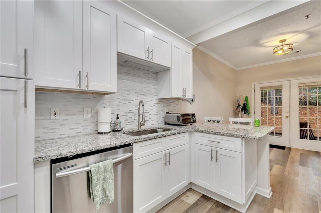 The Crossings at Towne Lake - Residential