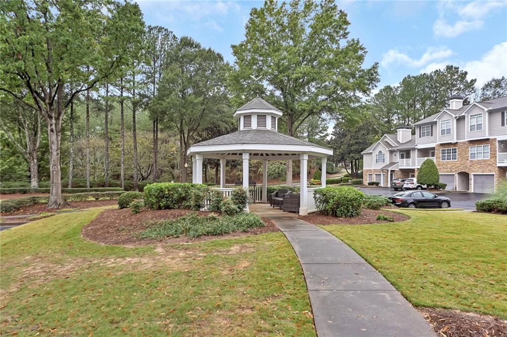 The Crossings at Towne Lake - Residential