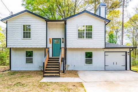 Homes For Sale - 3493 Newberry Trail<br/> Decatur, GA 30034