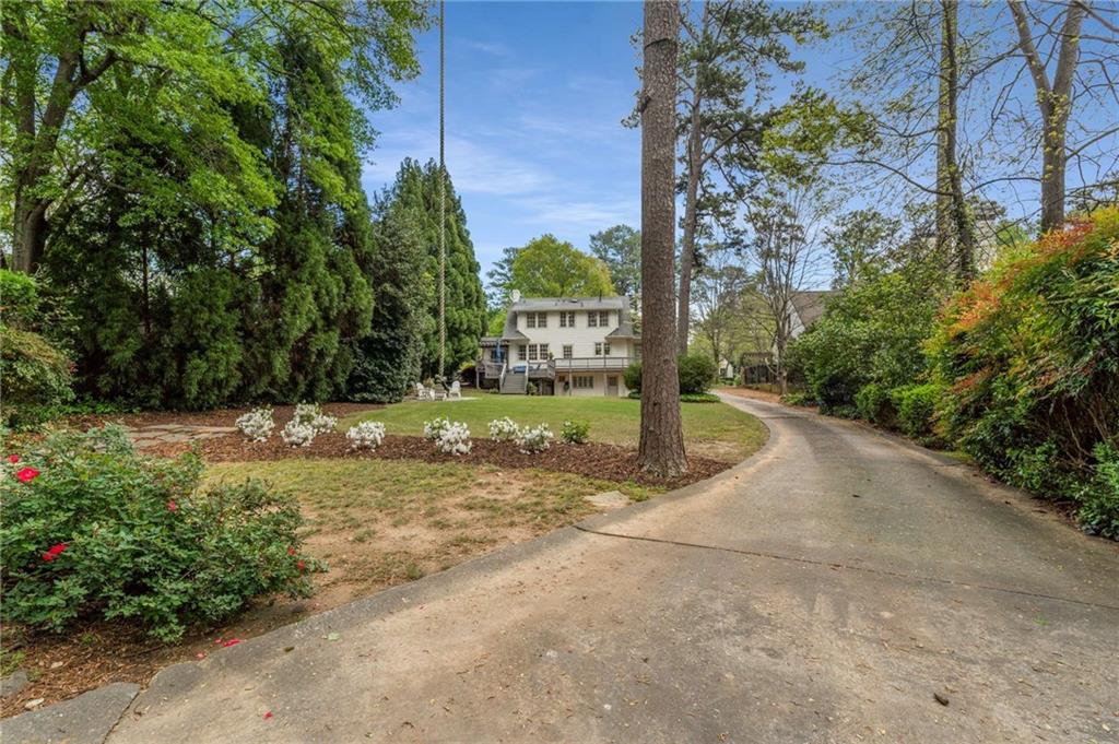 4220 Club Drive, Atlanta, Georgia image 38