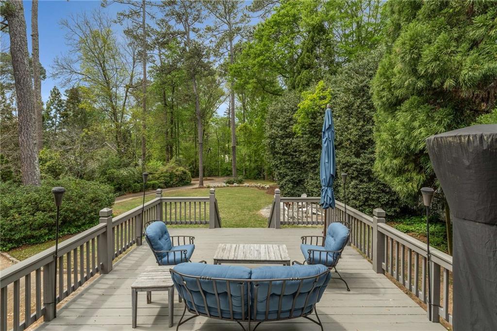 4220 Club Drive, Atlanta, Georgia image 37