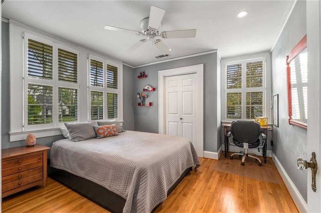 4220 Club Drive, Atlanta, Georgia image 23
