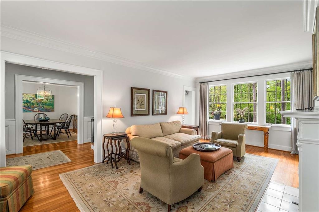 4220 Club Drive, Atlanta, Georgia image 16