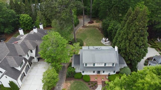 4220 Club Drive NE