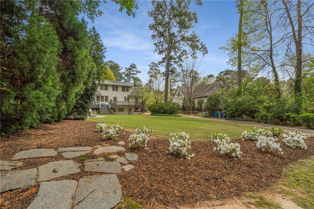 4220 Club Drive, Atlanta, Georgia image 4