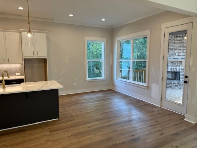 5648 Meadow View Drive