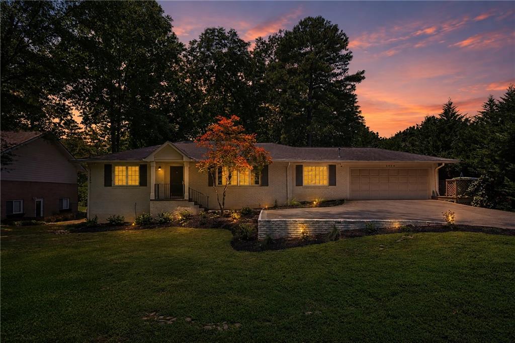 3920 Peachtree Dunwoody Road NE