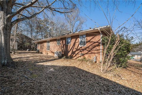 A home in Forest Park