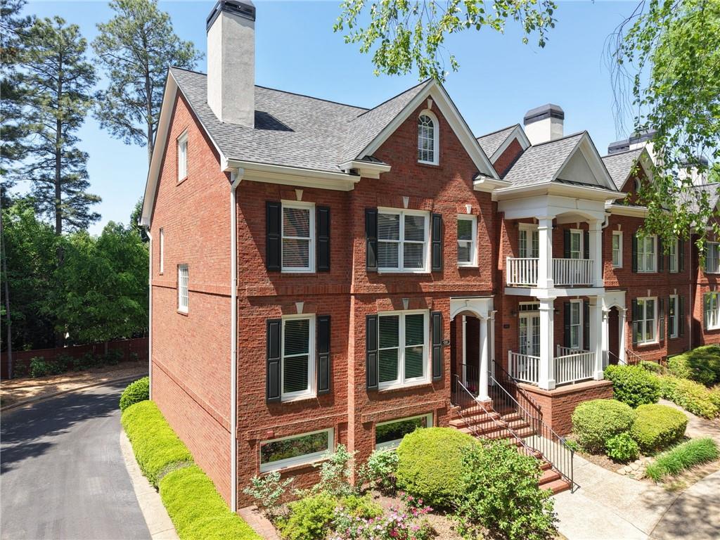 4386 Paces Point Circle SE