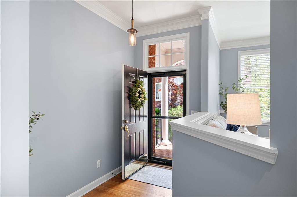 4386 Paces Point Circle SE