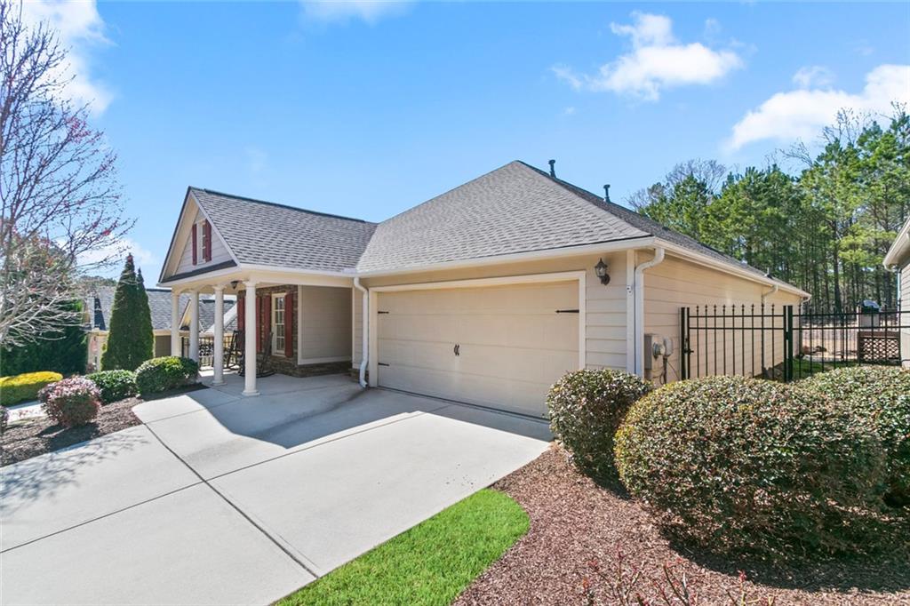 172 Summit Trail