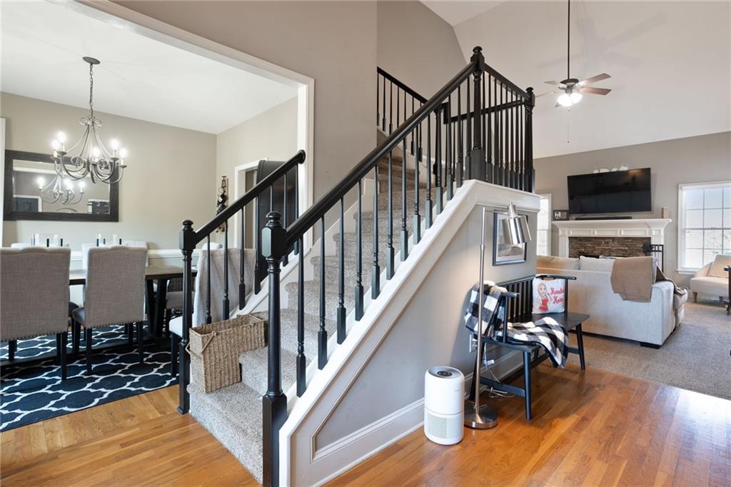 7155 Creek Ridge Drive, Gainesville, Georgia image 3