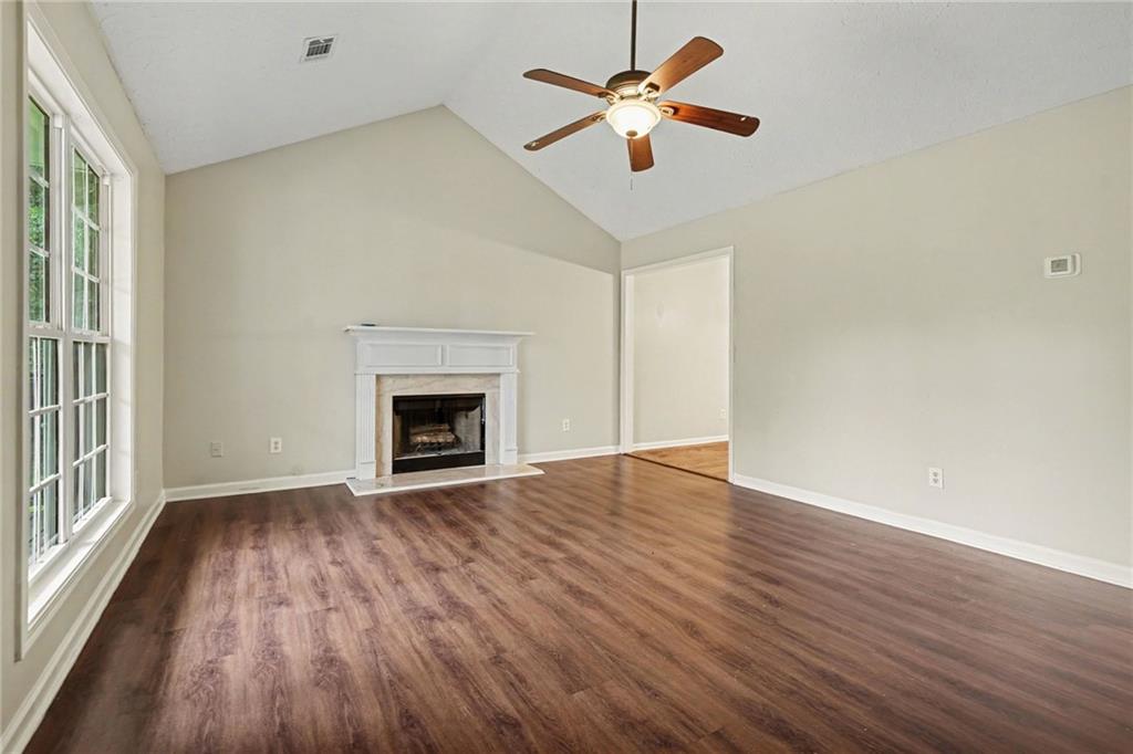 1705 Bismarck Circle