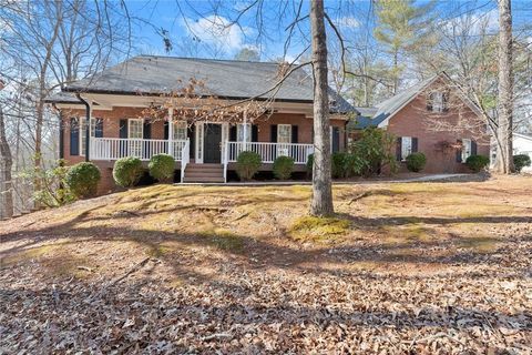 A home in Dahlonega