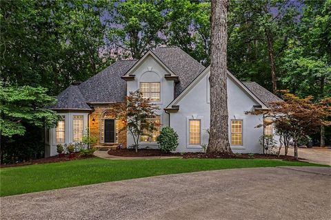 Homes For Sale - 350 Creekview Terrace<br/> Johns Creek, GA 30005