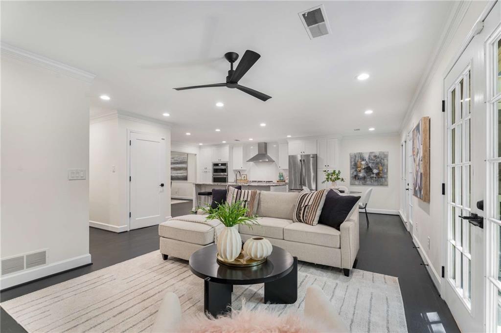 1406 Winston Place
