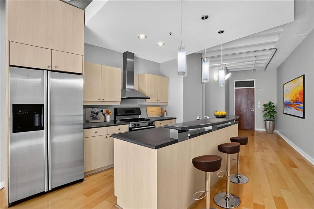 805 Peachtree Street NE 219
