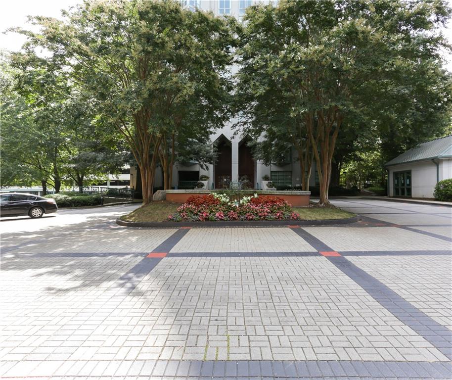 2870 Pharr Court South NW 1408